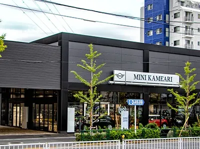 MINI 亀有の店舗外観